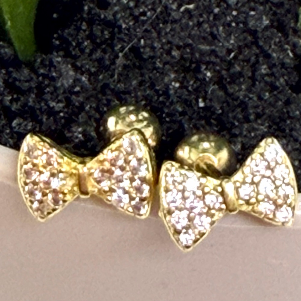 Gold Bow Stud Screw-Back Earrings with Zircon Diamond Inlay